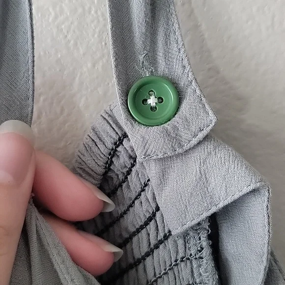 Grade & Gather Green Dress - Picture 4 of 6